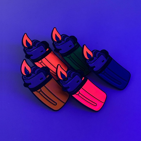 Mini Lighter - Enamel Pin